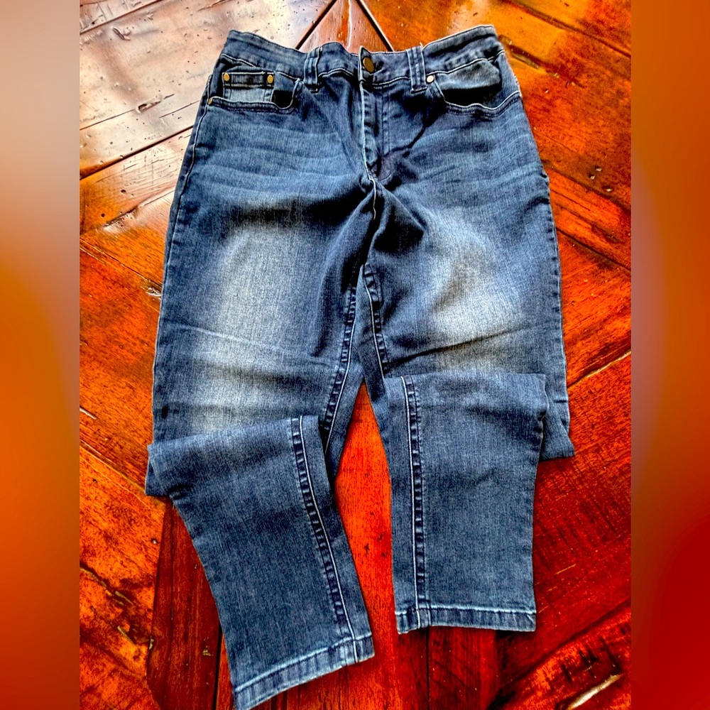 Reba Ankle length jeans. Size 12